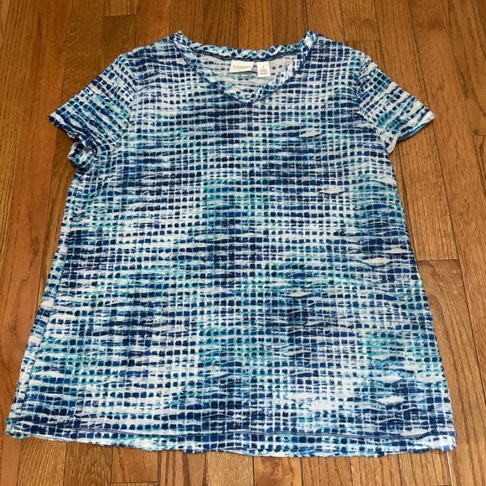 Women’s Chico's Blue and White Boxy Short Sleeve T-Shirt  Size Medium